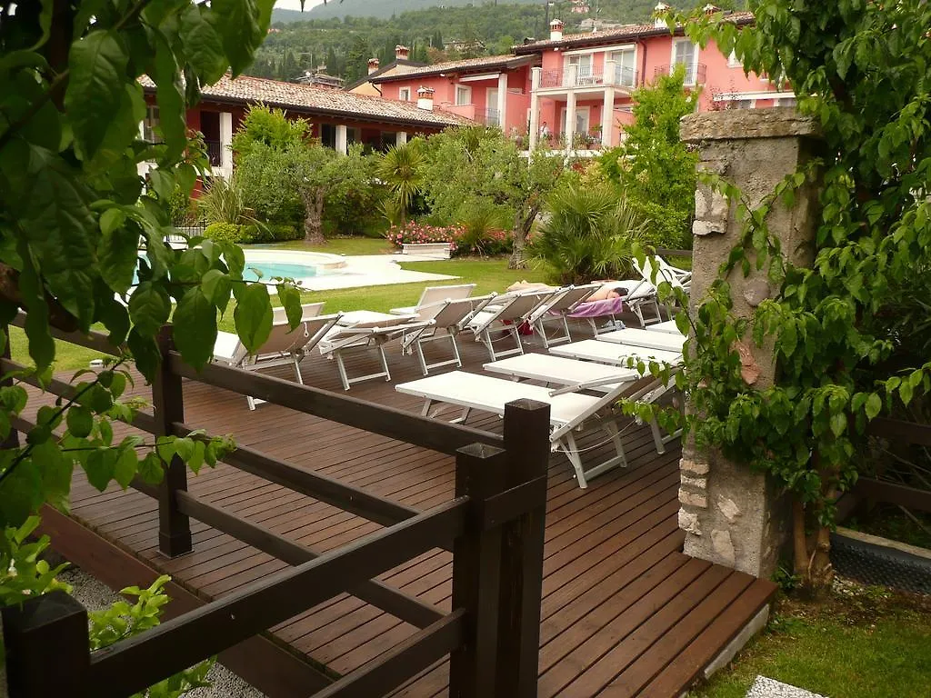 Holiday home Casa Dei Limoni Villa Toscolano Maderno Italy