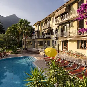 3* Hotel Sorriso